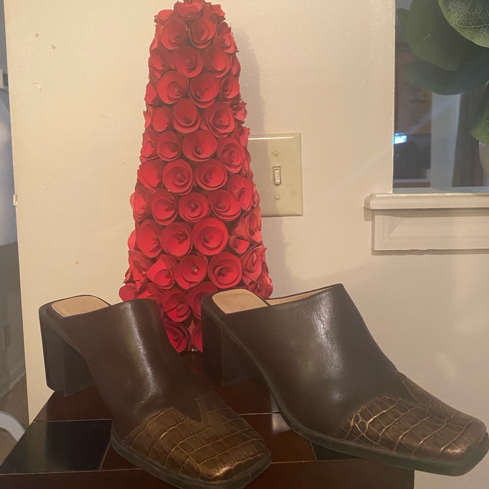 Bandolino Mule Brown sz 8.5